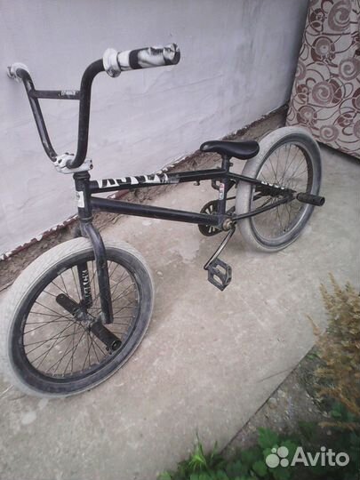 Трюковой велосипед bmx