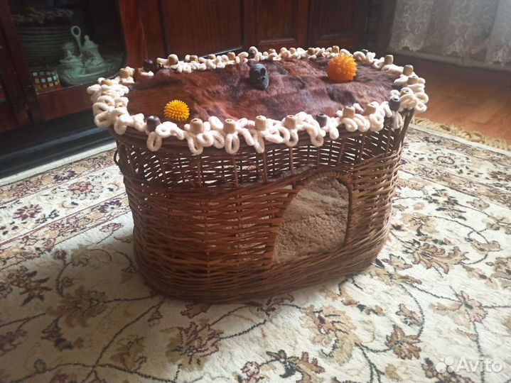 Домик для кошки плетеный