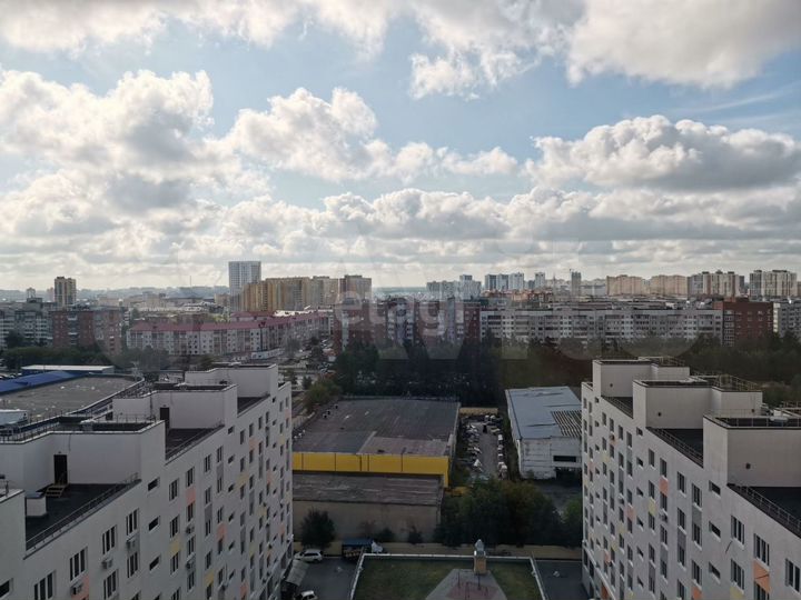 2-к. квартира, 55,6 м², 14/15 эт.