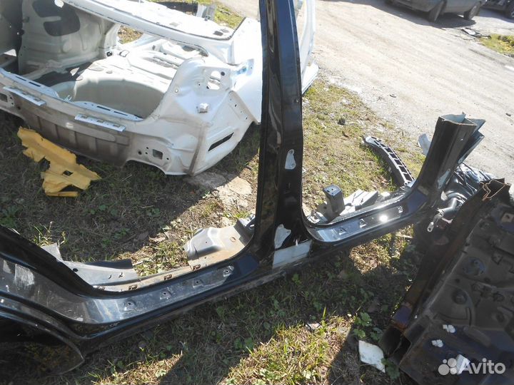 Порог правый (Mercedes-Benz GL-class)