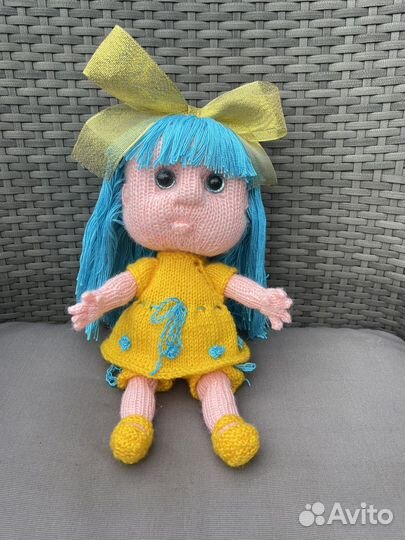 Вязаная игрушка Мальвина