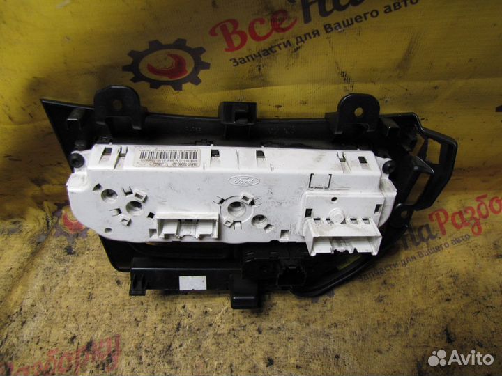 Блок управления печкой Ford Focus 3