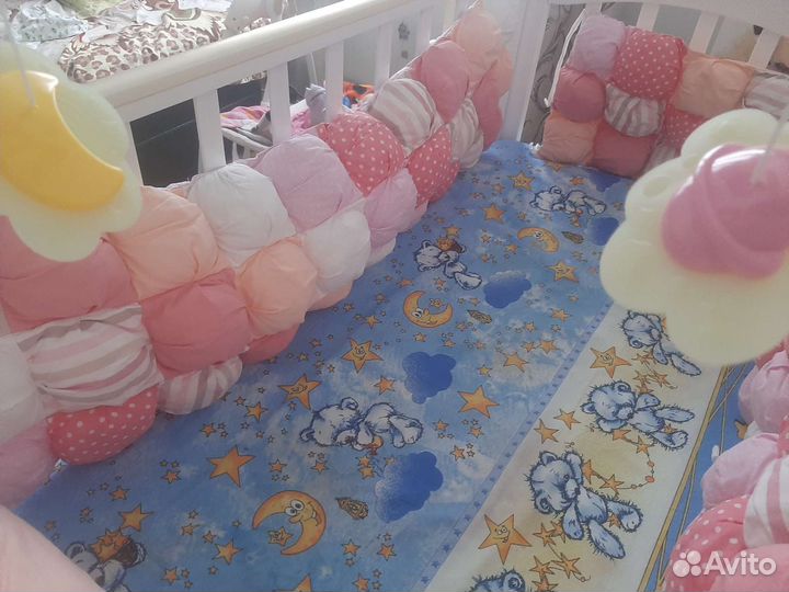 Бортики в кроватку