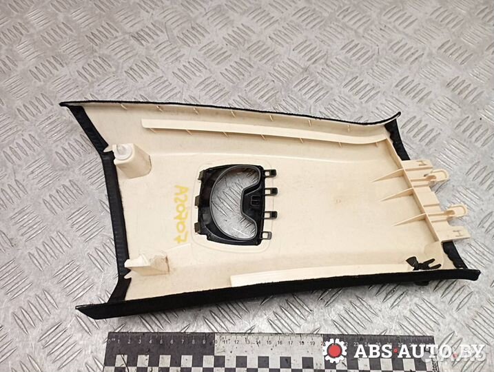 Обшивка центральной стойки левая BMW 7 F01/F02 F01