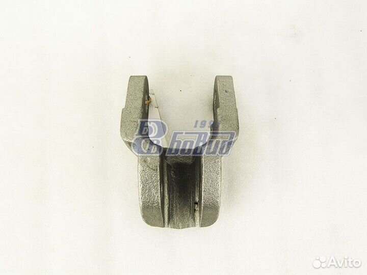 Защёлка буксирного крюка 375-2805016-А3