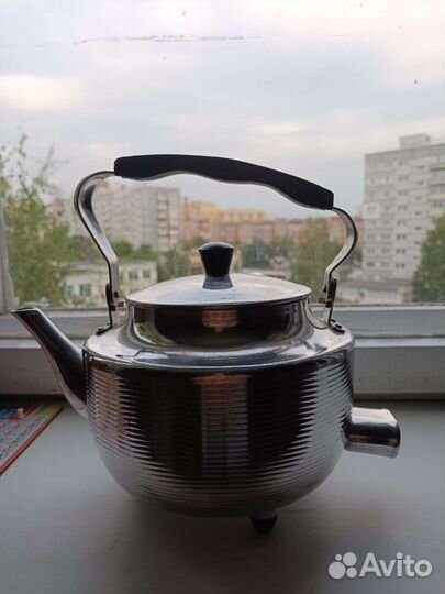 Электрочайник новый