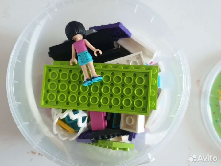 Конструктор lego Friends 41127 Галерея в парке раз