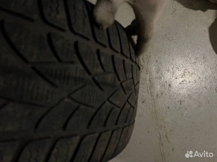 Колеса в сборе 245/45/18 диски bmw шины dunlop