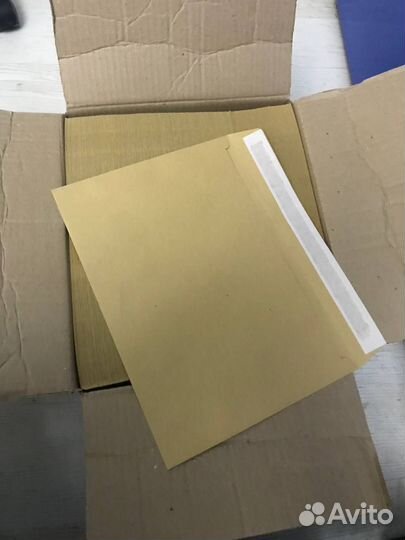 Крафтовые конверты C4 с клейкой лентой 500шт