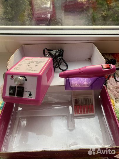 Аппарат для маникюра и педикюра