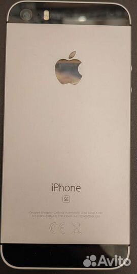 Телефон iPhone se