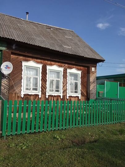 Дом 27 м² на участке 5 сот.