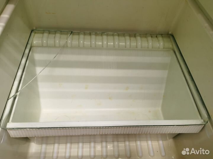 Холодильник Бирюса