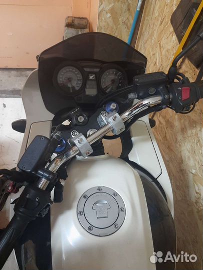 Мотоцикл honda CB1300SF