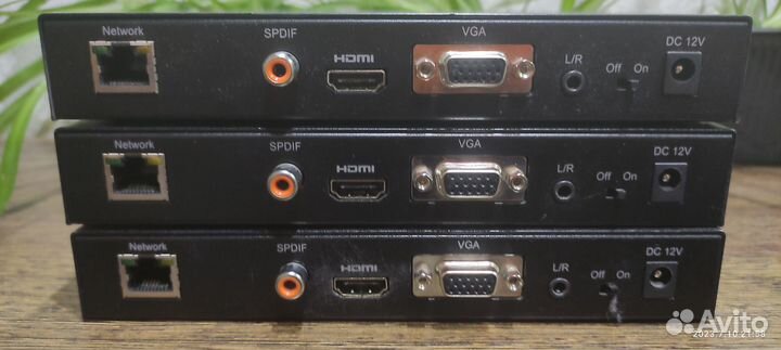 Сетевой рекламный плеер avel PN300