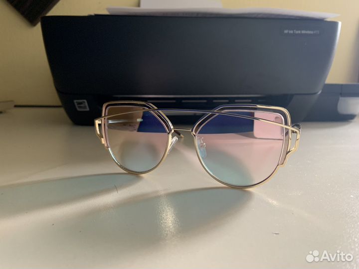 Солнцезащитные очки женские