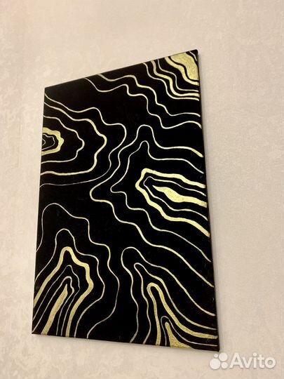 Интерьерная картина черная с золотом