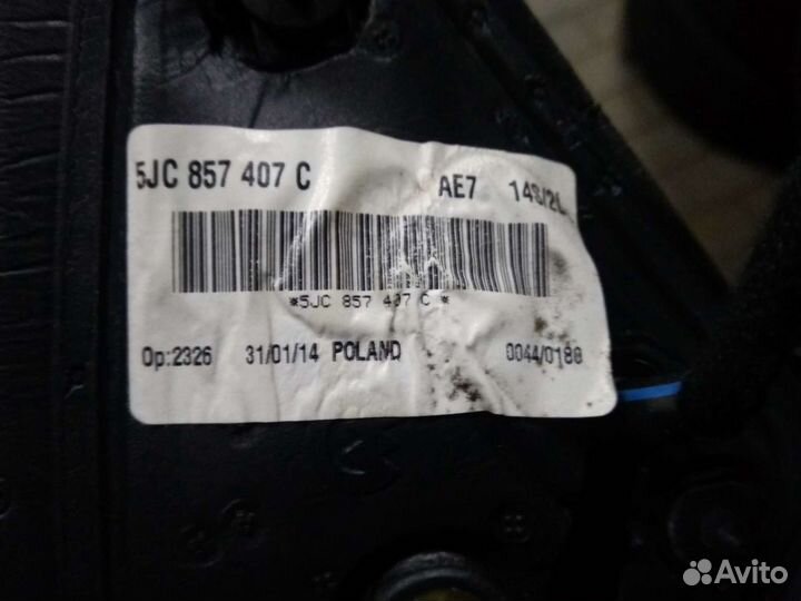 Skoda Rapid Зеркало левое оригинал