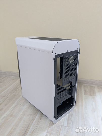 Корпус AeroCool Aero One Mini Frost