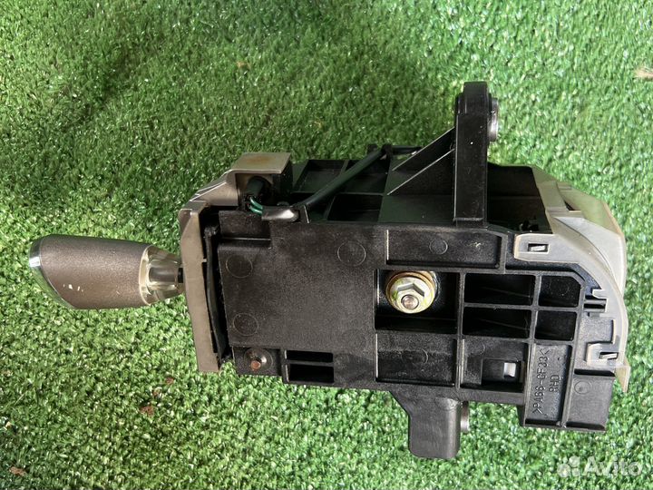 Селектор АКПП Prius 20 Приус