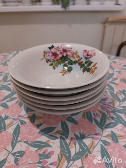 Салатник фарфор