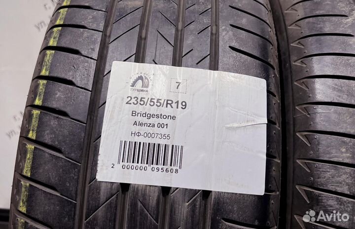 Bridgestone Alenza 001 235/55 R19 94Y