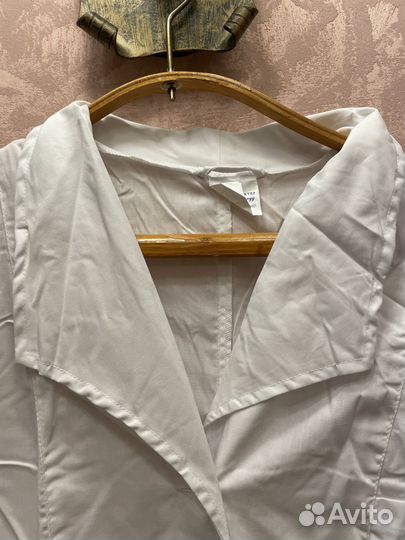 Медицинский халат женский (размер L)