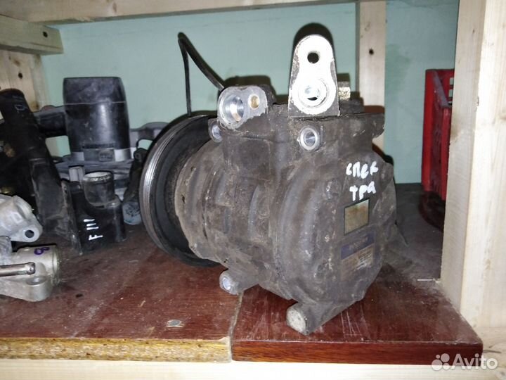 Компрессор кондиционера Киа Спектра