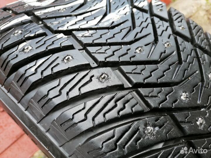 Yokohama Ice Guard IG65 235/55 R18 104T