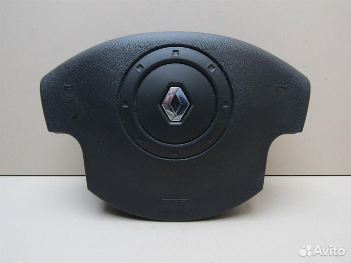 Подушка безопасности в рулевое колесо Renault Sce