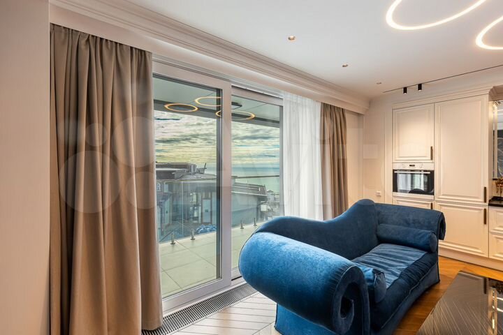 3-к. квартира, 230 м², 3/5 эт.