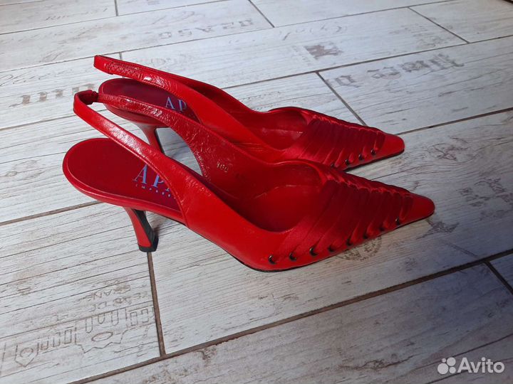 Туфли Apart красные