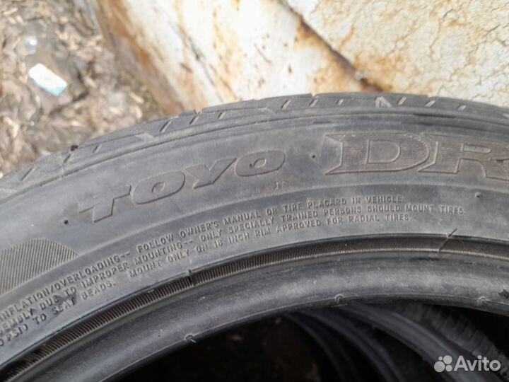 Toyo DRB 245/45 R18 30M