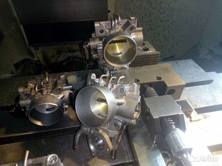 Дроссель, Дроссельная заслонка. Lancer 9 1.6, 1.5