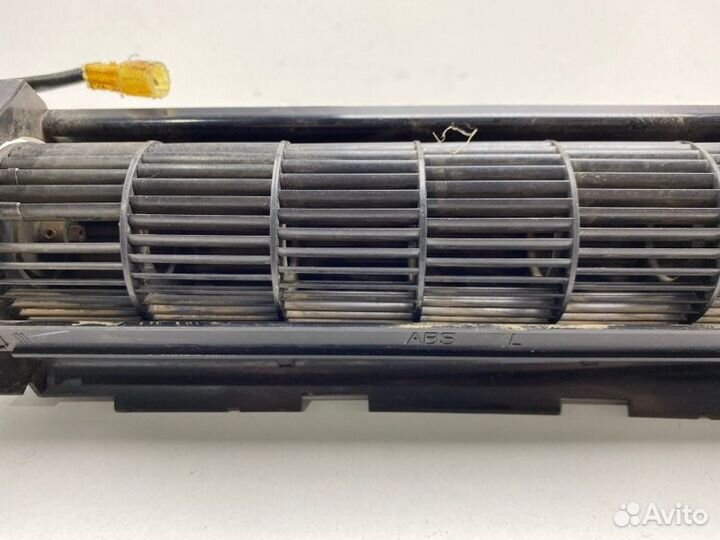 Мотор отопителя печки задний левый Toyota Estima