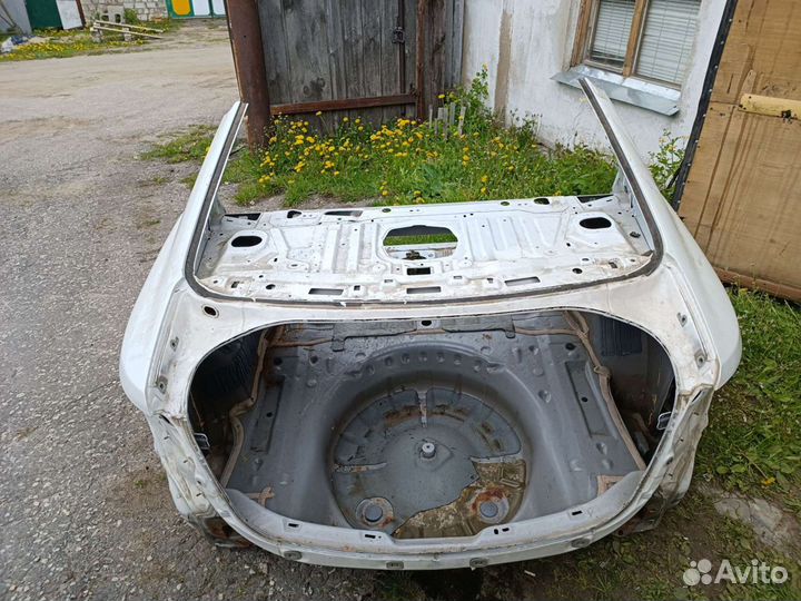 Задняя часть, крыло Mazda 6gh USA