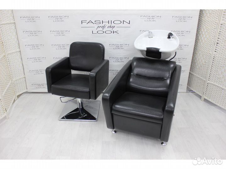 Парикмахерское кресло и мойка