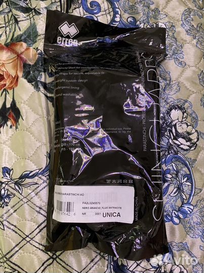 Футбольные щитки