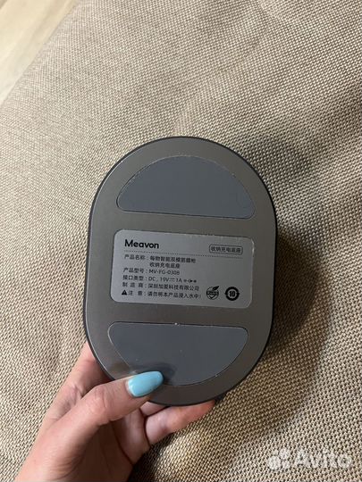 Новая подставка под перкуссионный массажер Meavon