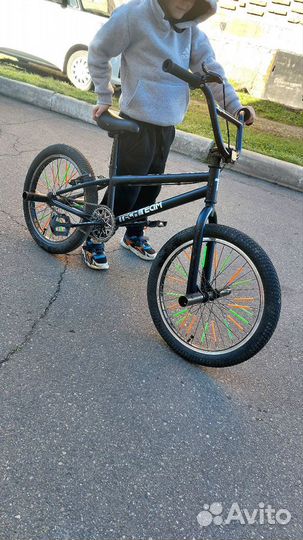 Трюковой велосипед bmx