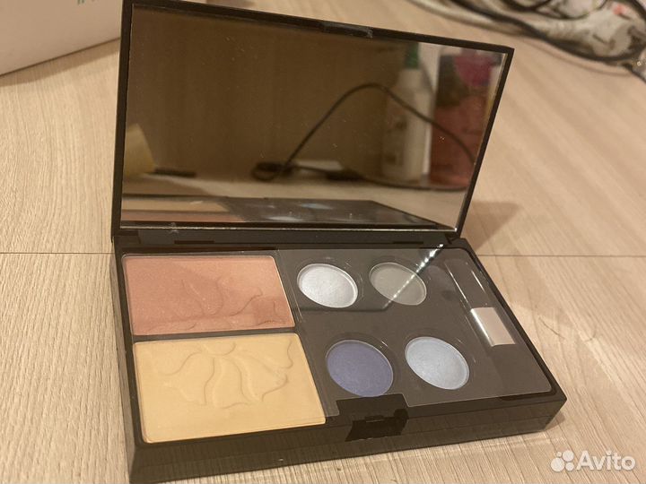 Палетка теней still beauty still kit