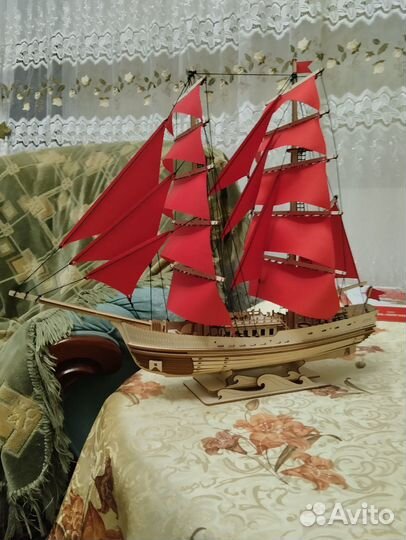 Модель парусника