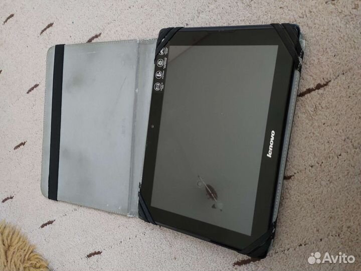 Планшет lenovo