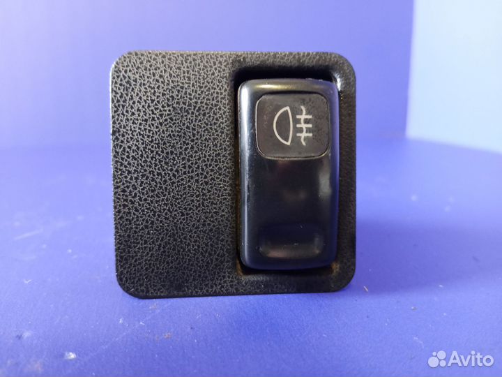 Кнопка птф Toyota Corolla e90