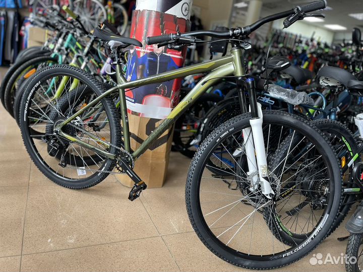 Горный велосипед stinger python pro 29