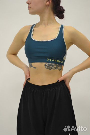 Спортивный бра under armour
