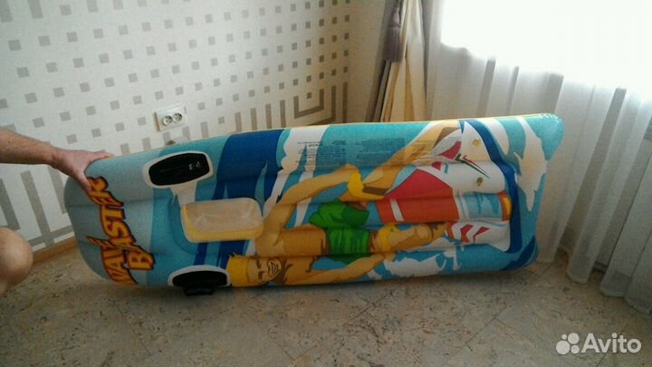 Матрас надувной для плавания