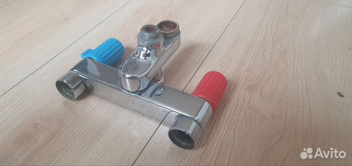 Смеситель для ванны с душем бу