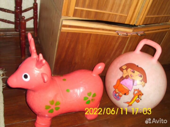 Прыгуны оленёнок и мяч, каталки и др игрушки