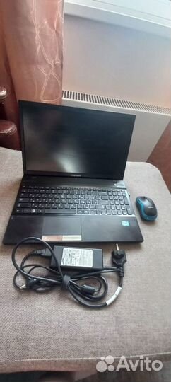 Ноутбук Samsung np300v5a